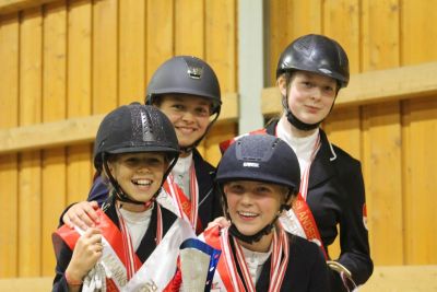 BLMM Jugend 2. Platz Prunnehof-Chiara Keber, Tara Kohout, Juliane Dokalik, Viola Weissinger